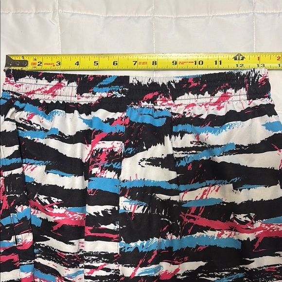 Combat Iron V3 Performance Training Shorts 5.5" - Picture 11 of 13